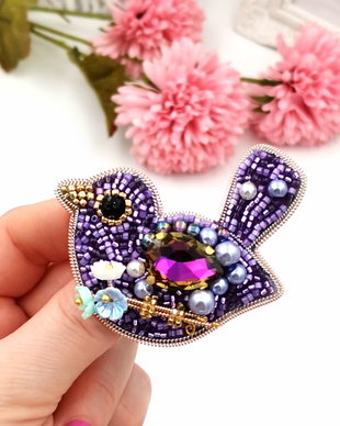 Rezervat Broșă - Purple Little Bird