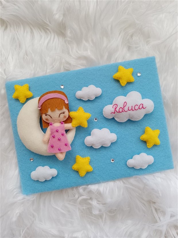 Tablou handmade personalizat, cu fetita pe luna, pentru copii