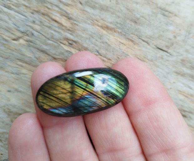 Cabochon labradorit, 33x17x6 mm