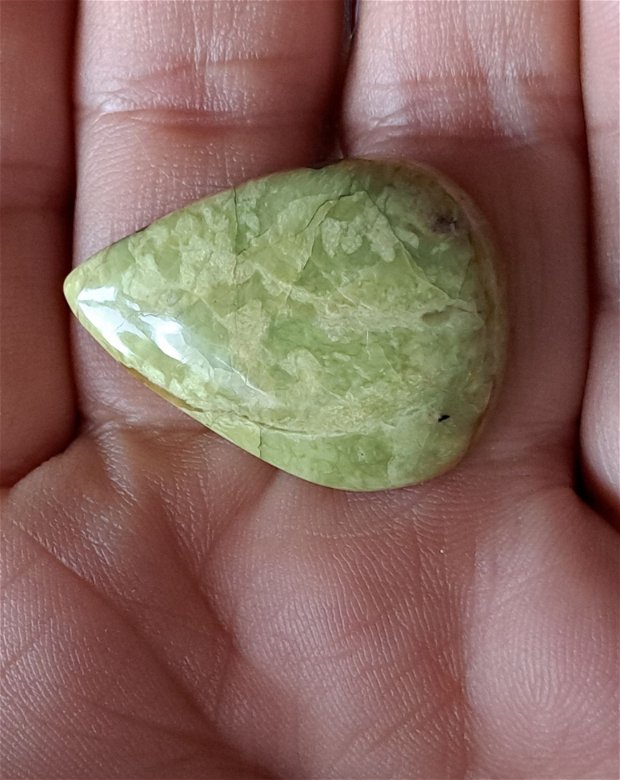 Inel opal verde fistic