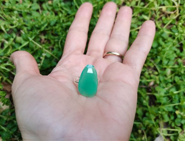 Inel Crisopraz gema fatetata si Argint 925 - IN1185 - Inel verde reglabil, inel pietre pretioase, cadou romantic, cristaloterapie, cristale vindecatoare, inel cadou, bijuterii cadou, bijuterii crisopraz