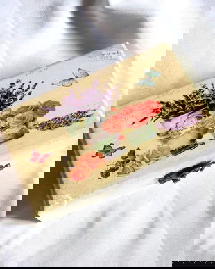 cutie lemn cu trandafiri si lavanda 42910