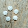 Cabochon sidef, 10 mm (2 buc)