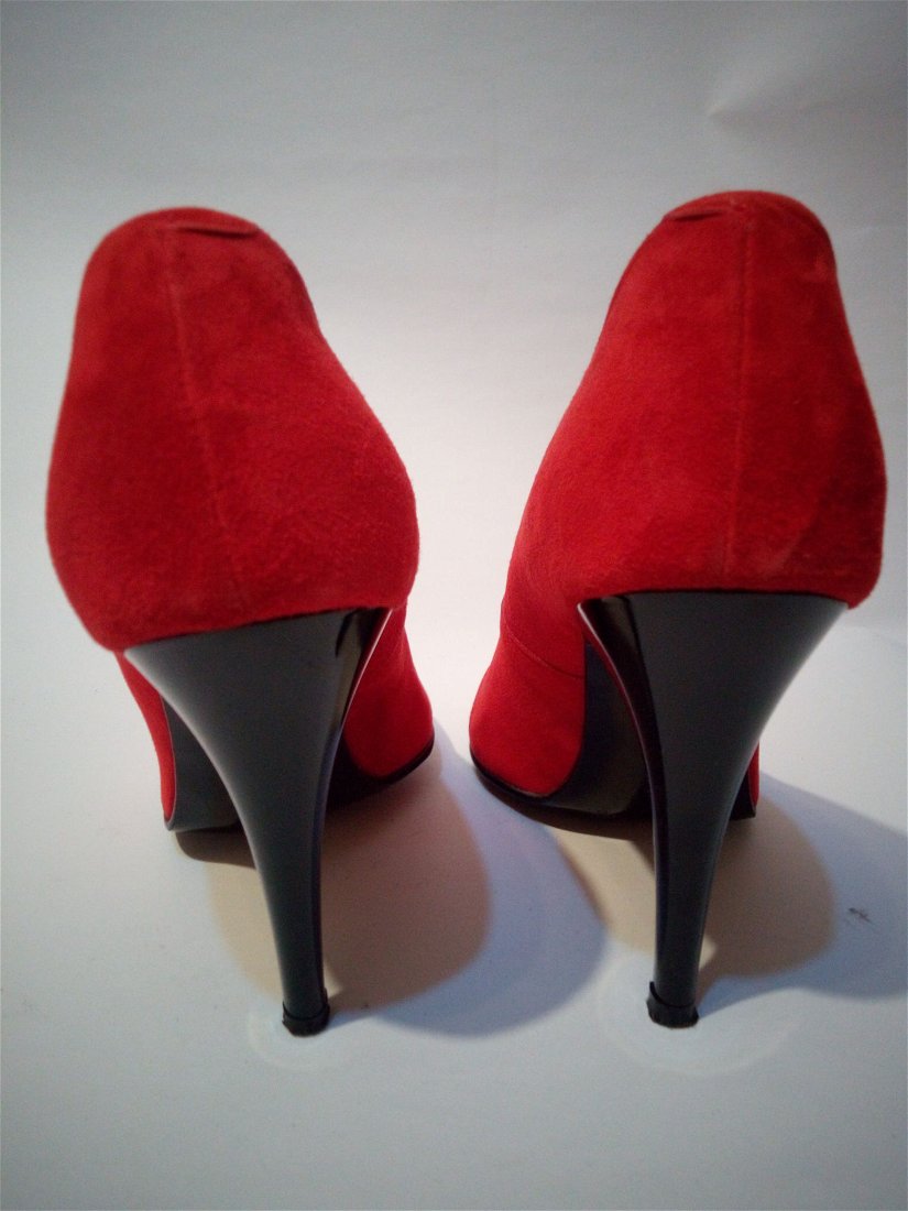 Pantofi piele naturala stiletto culoare roșu Valentino Nr . 36