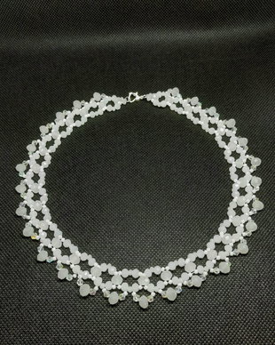 Colier elegant din cristale - Antonia - alb opalescent