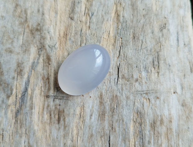 Cabochon agata, alb translucid 25x18x9 mm