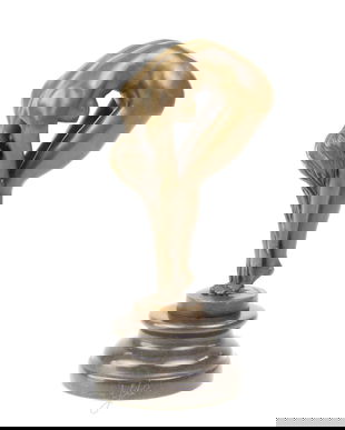 Femeie aplecata- statueta din bronz cu soclu din marmura