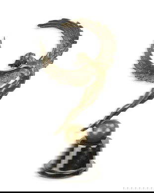 Rasaritul - statueta din bronz pe un soclu din marmura