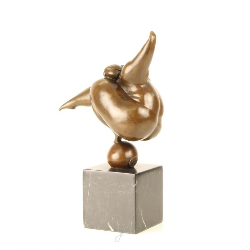 Nud dansand- statueta moderna din bronz pe soclu din marmura