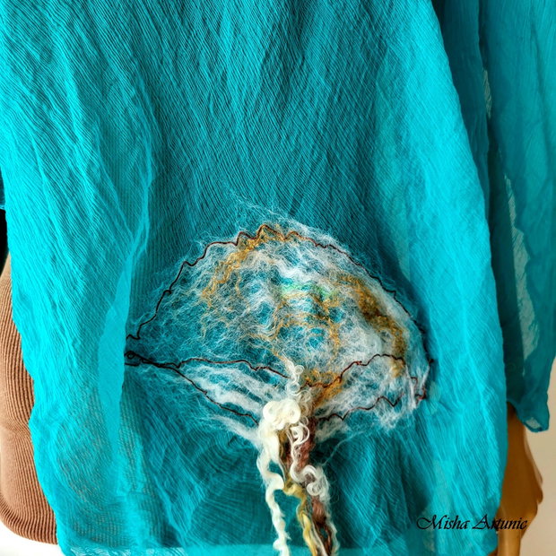 VANDUT -Poncho de vara cu meduza impaslita