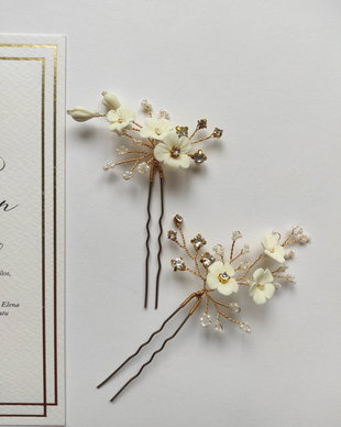 Set 2 agrafe "Small Buttercup" - ace de par pentru nunta, botez, cununie, logodna | Agrafe | Ornament par