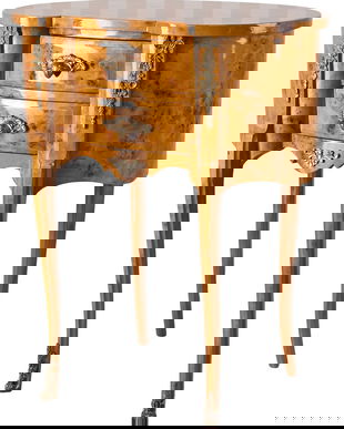 Comoda baroc din lemn maisv furniruit cu artar cu doua sertare