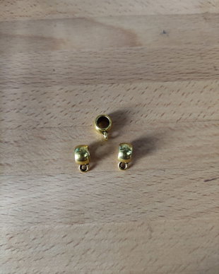 Agățătoare pandantiv aurie - 10x5mm