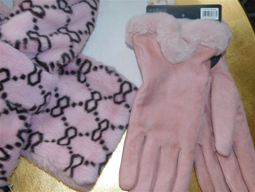 Gucci GG Motiv Tulle Gloves