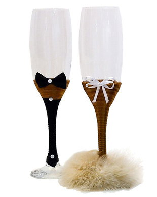 Set 2 pahare miri decorate cu pene maro