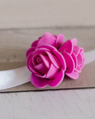 Bratari domnisoare de onoare cu 3 flori roz fucsia