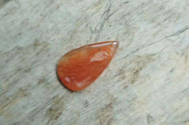 Cabochon carneol. 24x14x4 mm