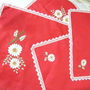Nou/set 2 placemat 2 servete brodate