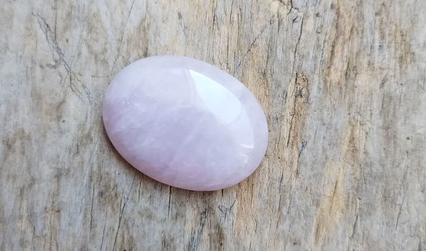 Cabochon cuart roz. 40x30 mm