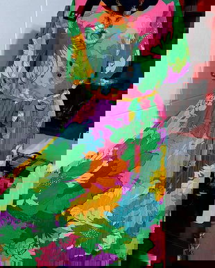 Rochie in culori vibrante