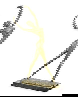 Nud- statueta mare din bronz pe un soclu din marmura