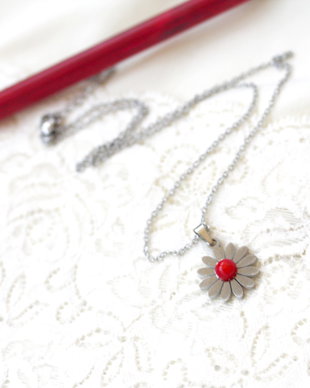 Colier cu floare de coral