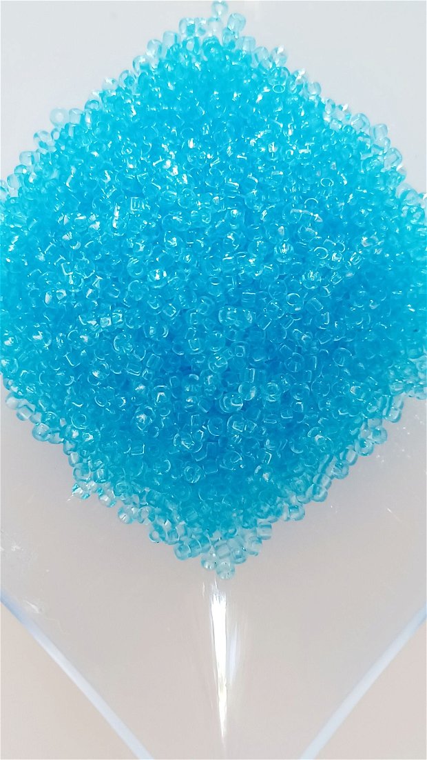 Miyuki 2mm, Bleu transparent, cod miyuki6 - 5g