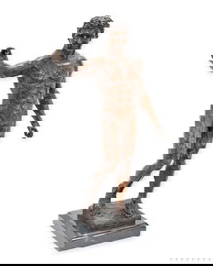 David-statueta din bronz cu un soclu din marmura