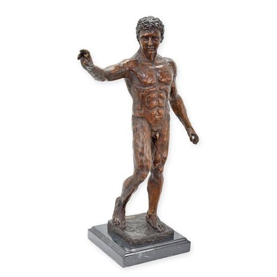 David-statueta din bronz cu un soclu din marmura