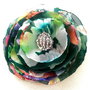 Brosa floare gradina verde  8,5 cm