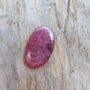 Cabochon rhodonit, 34x20x5 mm