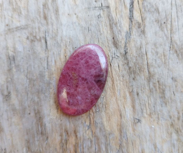 Cabochon rhodonit, 34x20x5 mm