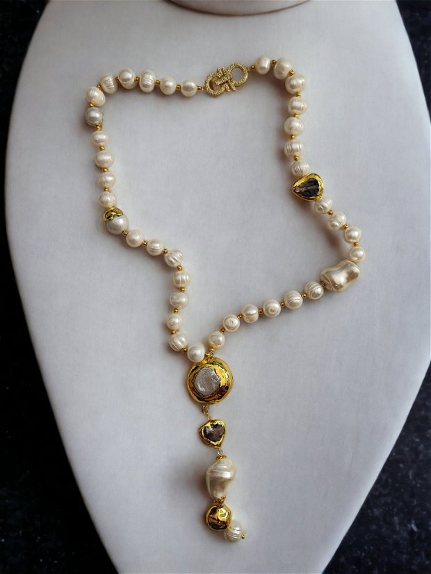 Colier perle naturale, sidef negru, perle keshi aurite