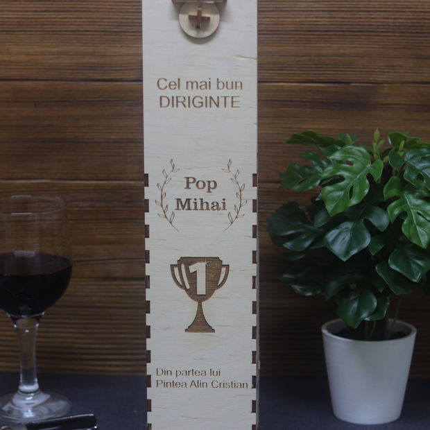 Cutie din placaj pentru sticla de vin, personalizat prin gravare