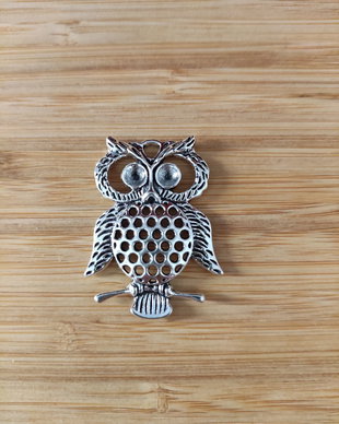 Pandantiv bufnita - 44x33mm