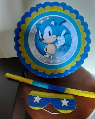 Pinata piniata party Sonic