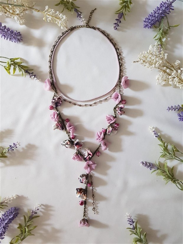 Colier "Lavender and Wild Flowers"