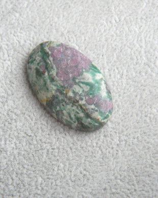 Caboson ruby fuchsit (F29-3)