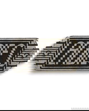 Decoratiune art deco din fonta pentru baia doamnelor