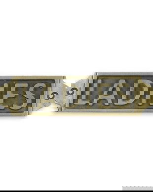 Placheta din fonta pentru toaleta doamnelor