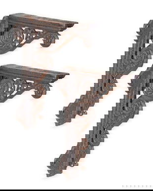 Set doua console din fonta cu arabescuri