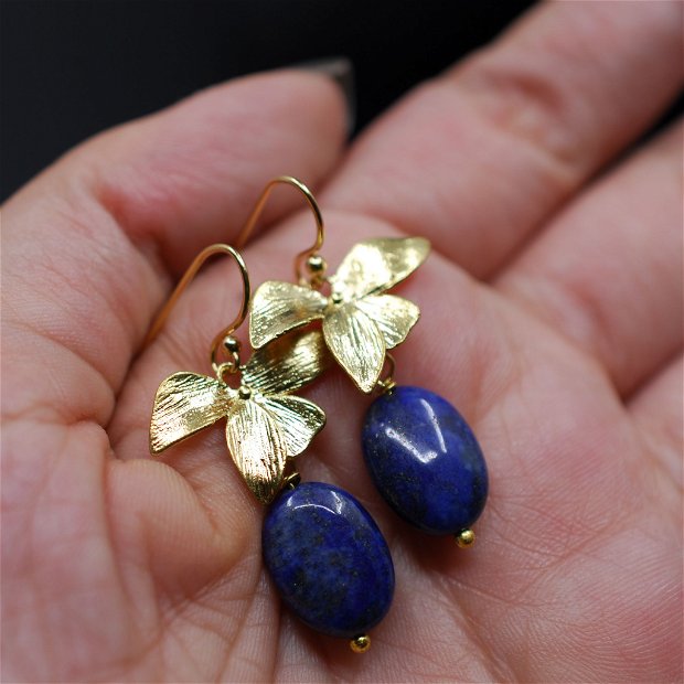 Cercei din alama si lapis lazuli, cercei lungi, cercei statement, cercei handmade