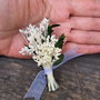 Cocarde nuntă / Brățări domnișoare onoare-flori naturale uscate și criogenate Alb Verde
