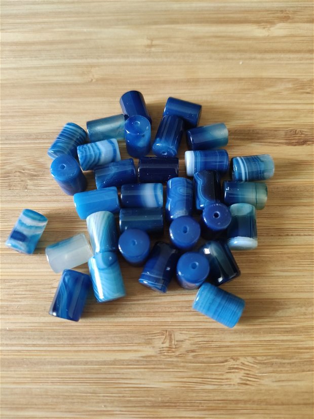 Agate albastre tub - 12 X 8 mm