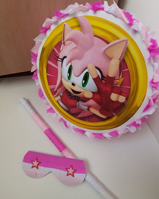 Pinata Amy Sonic piniata