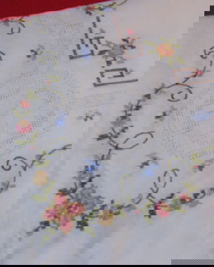 Napron  cruciulite si ajur