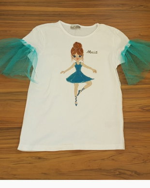 Tricou pictat manual cu balerina/tricou balerina cu aplicatii de tulle