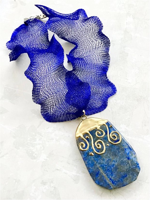 Pandantiv vintage lapis lazuli