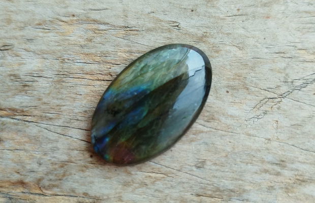 Cabochon labradorit, 34x20x5 mm