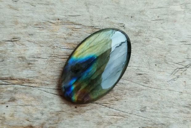 Cabochon labradorit, 34x20x5 mm